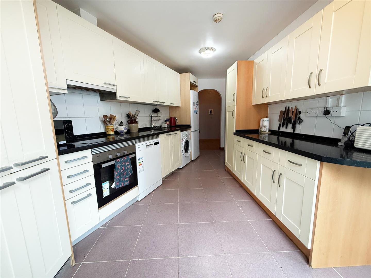 Image of Apartment - 3 Bedrooms - 2 Bathrooms for Sale in Europlaza-Gibraltar, Image 2